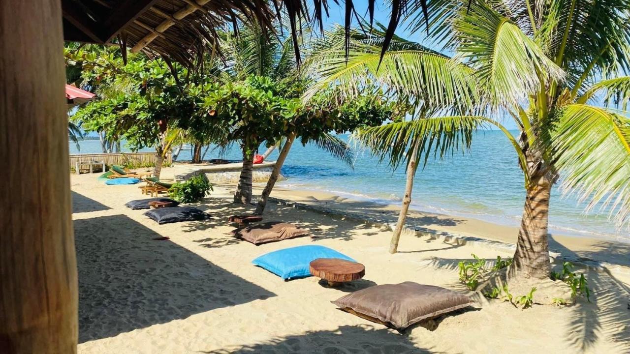 Mecaja Beach House Roxas  Exteriör bild